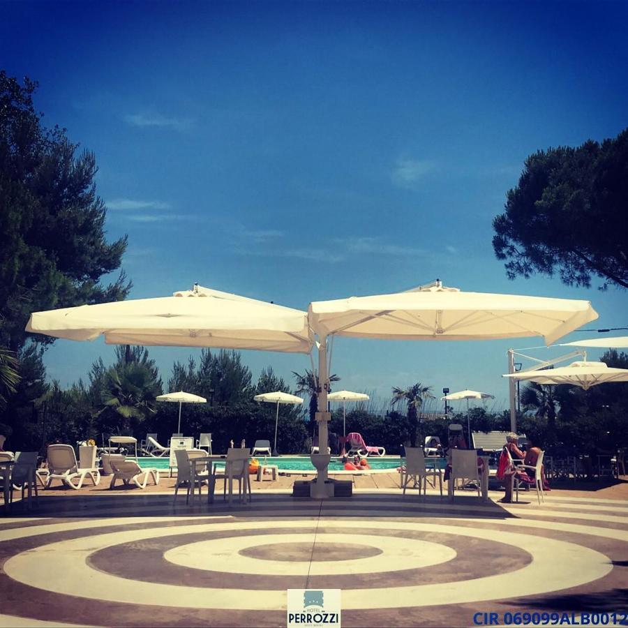 Hotel Perrozzi Vasto Kültér fotó